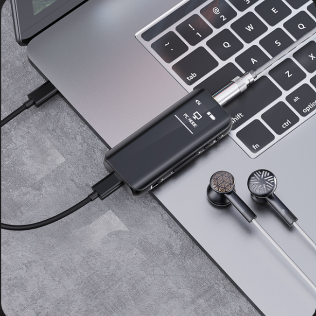FiiO BTR15 – Bluetooth Portable Dac and Headphone Amplifier AMP/DAC
מגבר אוזניות נייד עם מקלט בלוטוס וממיר אותות דיגיטל לאנלוג – דאק, דגם בי.טי.אר. 15 מבית פיו