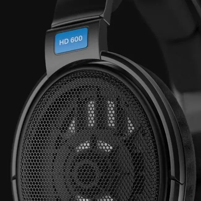 Sennheiser HD600 High-Definition Open-Back, wired Audiophile Over-Ear Dynamic Headphones
אוזניות סנהייזר HD600 - אוזניה חוטית, קשת מעל האוזן, אוזניית אודיופיל רמקול דינמי גב פתוח, צבע שחור