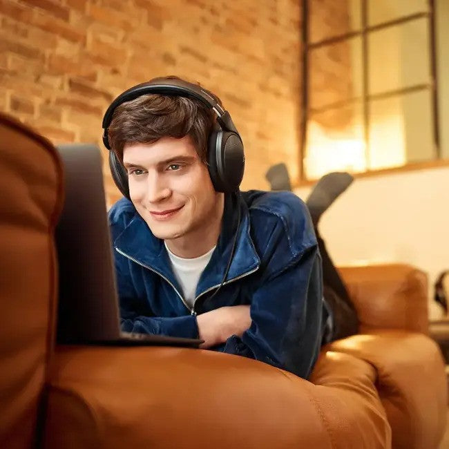 Sennheiser HD620S Over-Ear, Wired, Closed Back, Dynamic Audiophile Headphones
אוזניות סנהייזר אודיופיליות, HD620S אוזניות קשת חוטיות, גב סגור, דרייבר דינמי 42 מ"מ