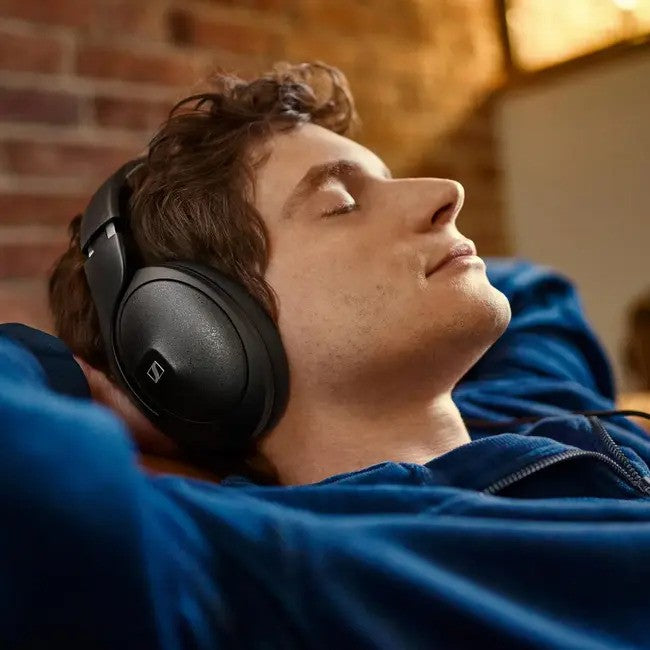 Sennheiser HD620S Over-Ear, Wired, Closed Back, Dynamic Audiophile Headphones
אוזניות סנהייזר אודיופיליות, HD620S אוזניות קשת חוטיות, גב סגור, דרייבר דינמי 42 מ"מ