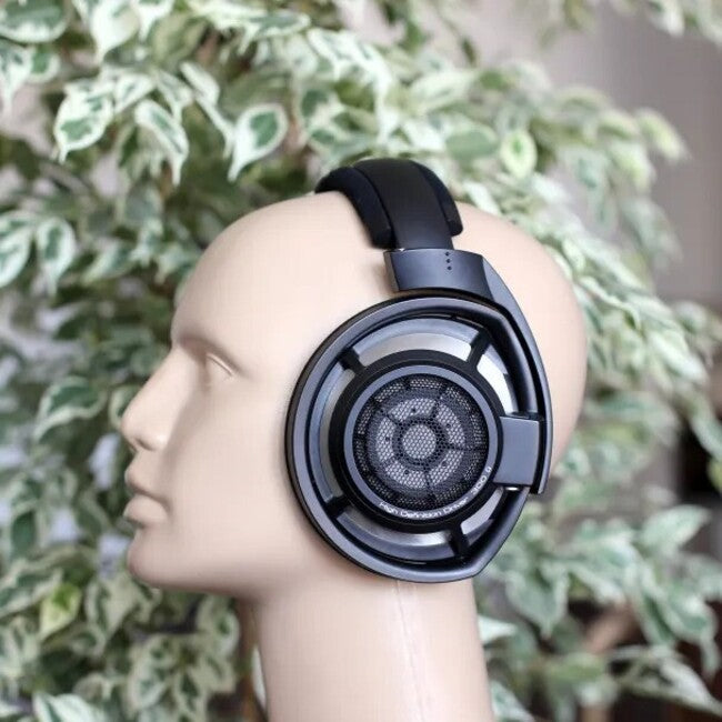 Headphonesסנהייזר HD 800 S אוזניות קשת חוטיות, מנגנון דינמי פתוח, אודיופיליות, מובילות בתחומן