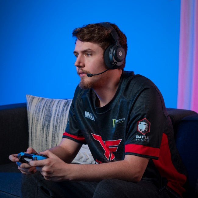 SteelSeries Gaming HeadSet - Arctis Nova 5 Wireless, Cross-Platform Gaming, Black
אוזניות גיימינג אלחוטיות מבית סטילסריאס – Arctis Nova 5 Wireless – כולל אפליקציה יעודית, מיקרופון נשלף, דונגל אלחוטי וחיבור בלוטוס, צבע שחור