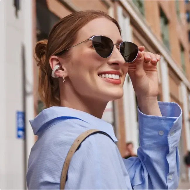 Shokz Open-Dots One – Open-Ear Lightweight Clip-On Earbuds
אוזניות שוקז אופן-דוטס וואן, אוזניות קליפס פתוחות, נוחות, קלות משקל ואחיזה בטוחה