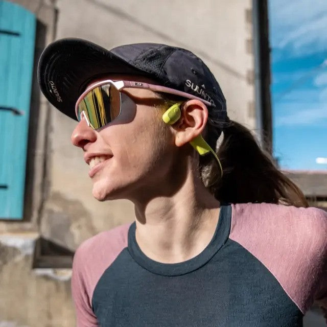 Suunto Sonic - Bone conduction, Wireless Sport headphones with excellent sound quality, Blackאוזניות ספורט אלחוטיות סונטו סוניק, אוזניות הולכת עצם עם איכות סאונד גבוהה, צבע שחור