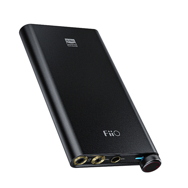 FiiO Q3 MQA Portable Headphone Amplifier&DAC, AMP/DAC: Digital to Anlog Converter FiiO מגבר אוזניות נייד וממיר אודיו דיגיטל לאנלוג מבית