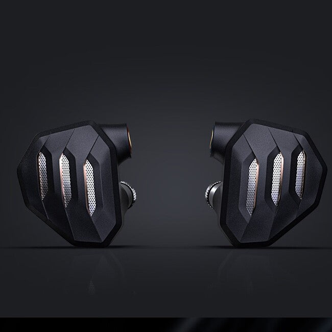 FiiO FH7S -Hybrid InEar Monitor Headphones IEM, 1 Dynamic and 4 BAs Drivers
אוזניות מוניטור אינאיר מקצועיות חוטיות, היברידיות FiiO FH7S  – דרייבר דינמי גדול וארבעה דרייברי BA עם 3 פילטרי נחיר לכיוונון הסאונד וכבל עם ראש מתחלף 3.5/4.4 מ"מ
