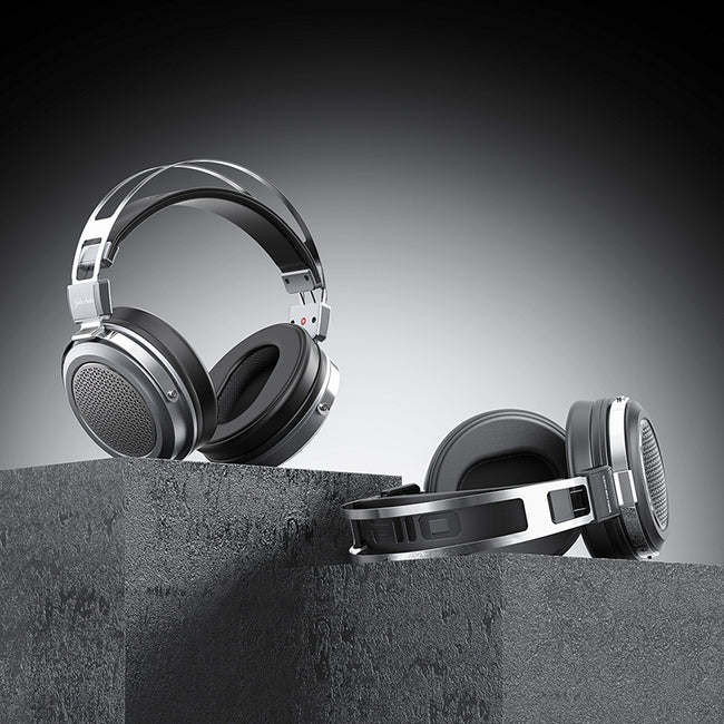 FiiO JT1 – HiFi Over-Ear Headphones, 50mm High-Performance Dynamic Driver, Inline Mic. Cable, Black
אוזניות קשת חוטיות איכותיות, עוטפות אוזן עם דרייבר דינמי 50 מ"מ וכבל עם מיקרופון מובנה מבית פיו, צבע שחור 
