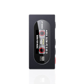 FiiO KA15 – Portable USB Dongle, DAC and Headphone Amplifier, Black
מגבר אוזניות בעיצוב רטרו, דונגל נייד, כולל ממיר דיגיטל לאנלוג (דאק) – קיי.איי.15 מבית פיו, צבע שחור
