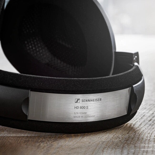  Headphonesסנהייזר HD 800 S אוזניות קשת חוטיות, מנגנון דינמי פתוח, אודיופיליות, מובילות בתחומן