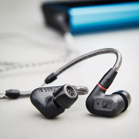 Sennheiser IE200, InEar Monitor IEM - Dynamic 7mm TrueResponse Driver IE200 אוזניות מוניטור חוטיות בתוך האוזן מבית סנהייזר