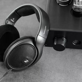 Sennheiser HD 560S - Dynamic Open Back, Over Ear Headphone, Black אוזניות סנהייזר קשת מעל האוזן, רמקול דינמי, גב פתוח, צבע שחור